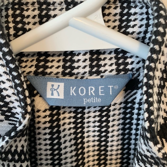 💜 2 for $30 / Black & White Plaid Jacket - Picture 3 of 5